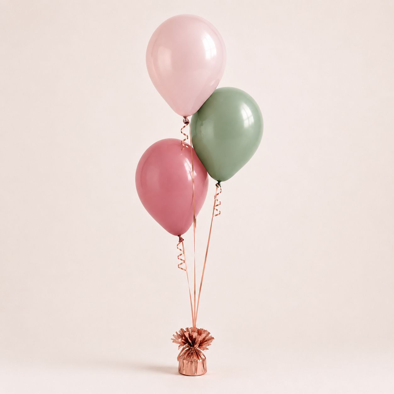 3 Balloon Table Arrangement with Hi Float (2-3 days float time)