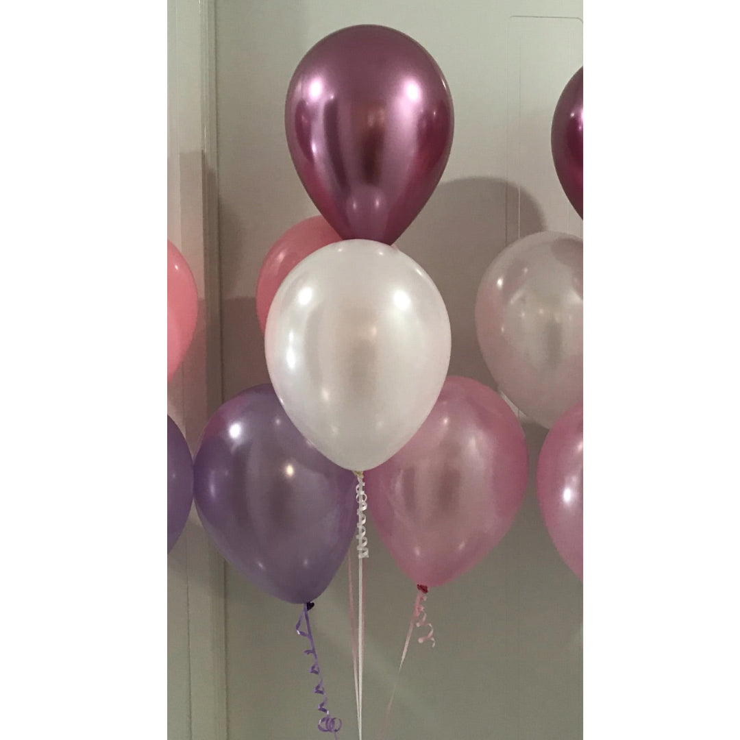 5 Balloon Table Arrangement (10-12 hours float time)