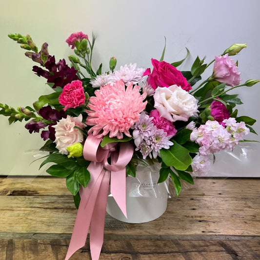 Fresh Flower Arrangement - Florist Choice Hat Box