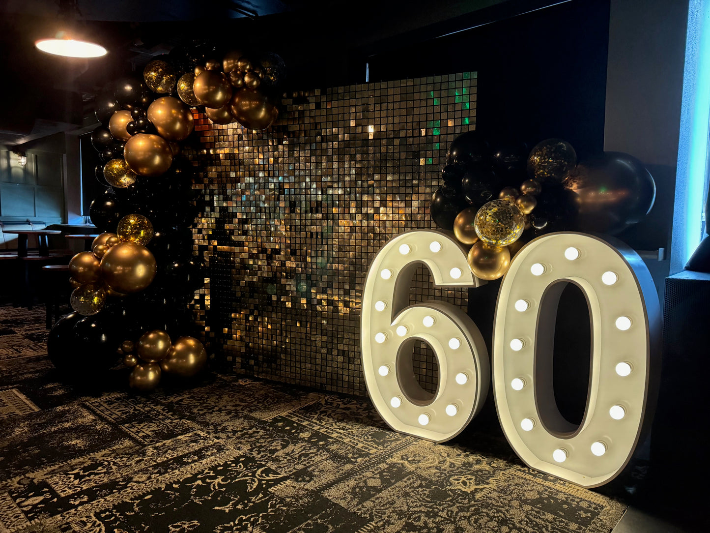 Shimmer Wall, Age Light Up Numbers & Balloon Package