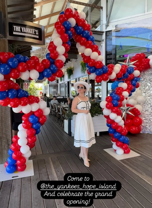 Balloon Star Arch